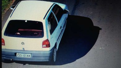 Foto de Ladrões furtam carro e proprietária pede ajuda para localizá-lo